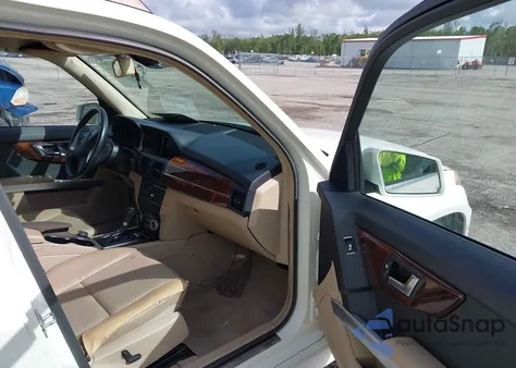 2012 Mercedes-Benz Glk 350 z USA, uszkodzony, nr VIN WDCGG5GB4CF848098